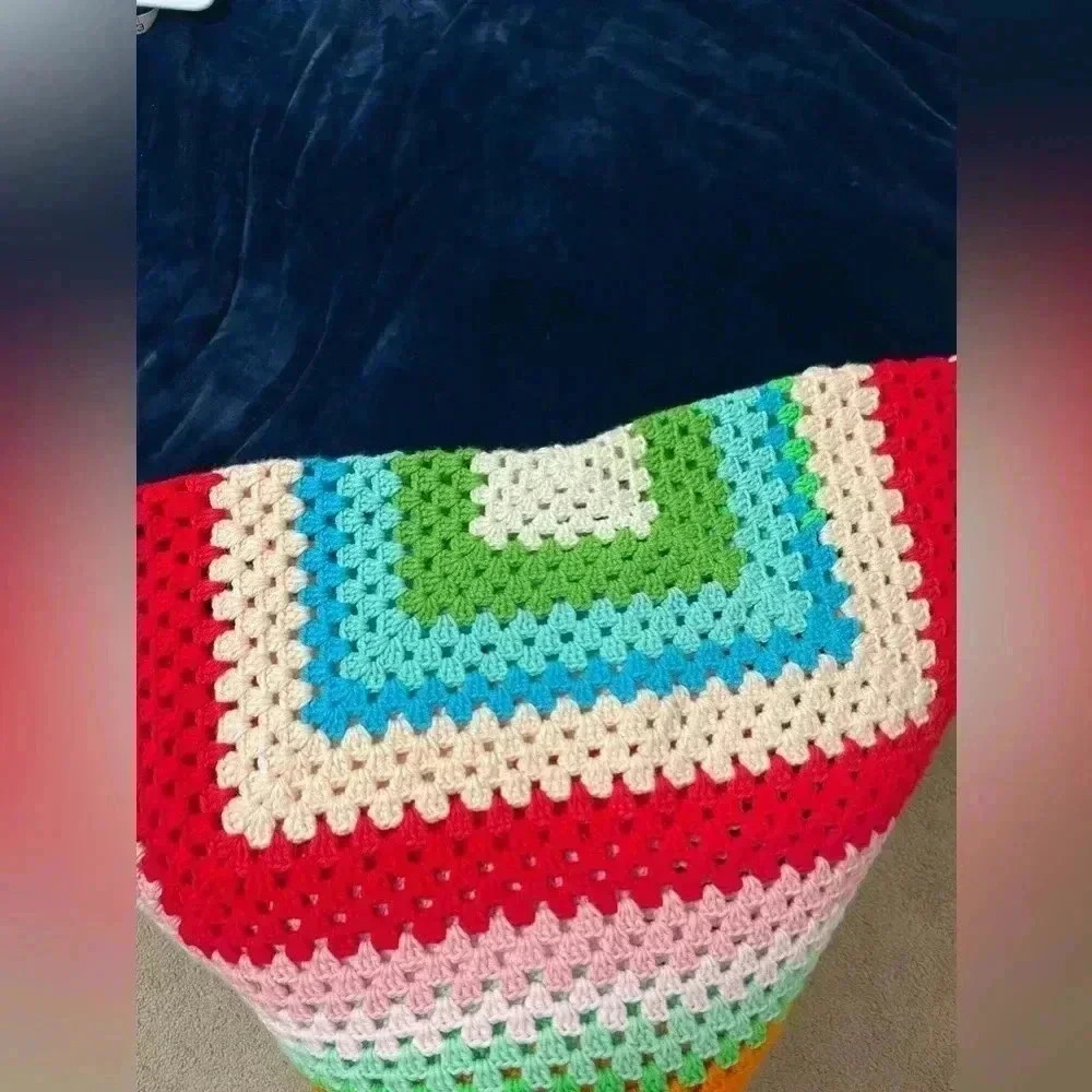 Beautiful Hand Made Small Crochet Afgan Throw Blanket Multicolored Color 40X40 - Picture 4 of 12